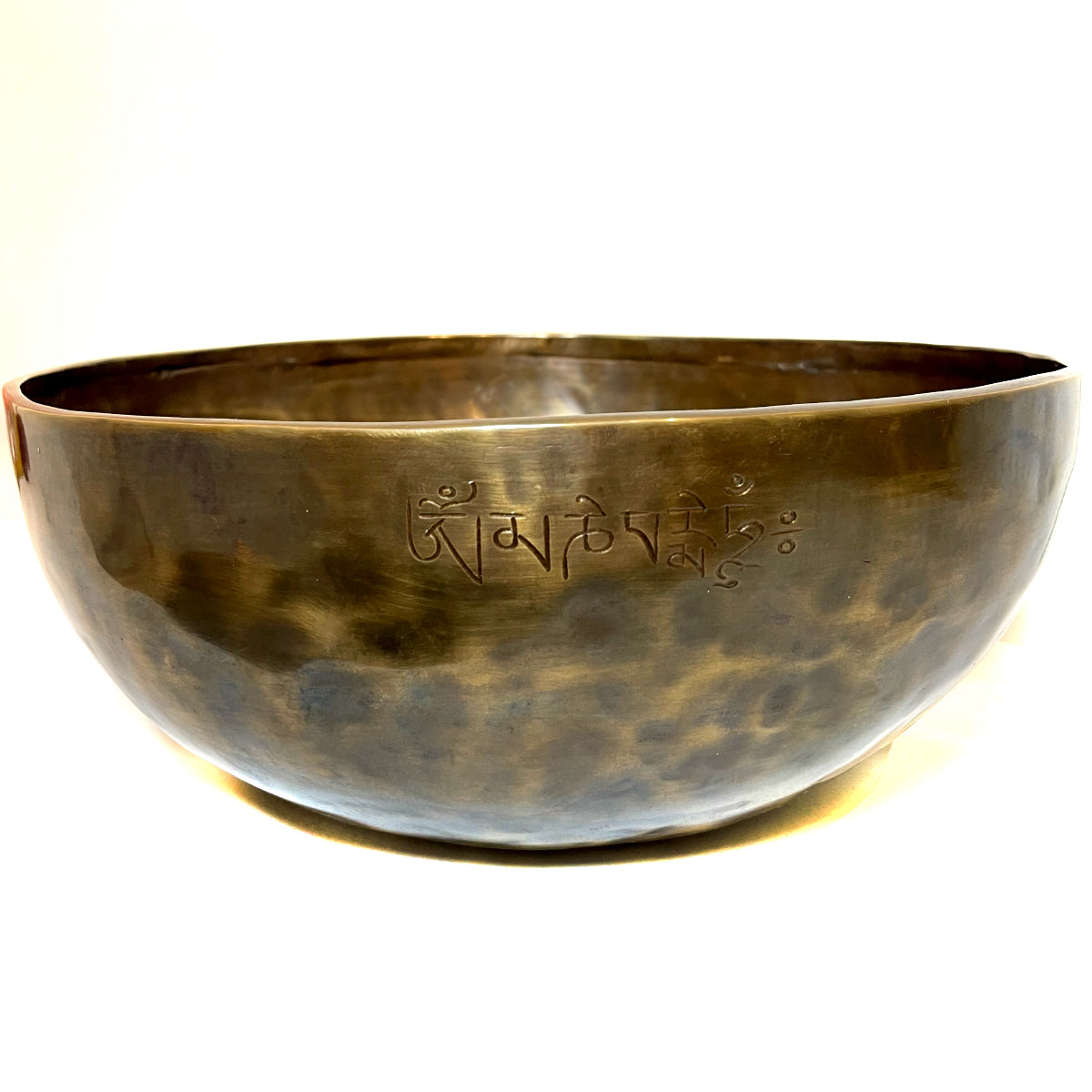 Hand Hammered Full Moon Nepal Healing Therapy Singing Bowl 30cm