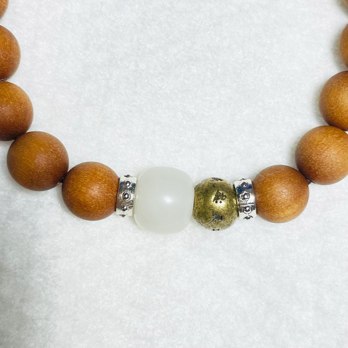 Natural Sandalwood with Buddha Root and Six-Word Mantra Bracelet 8mm